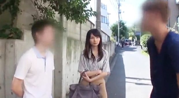 ナンパされて3Pをする跡美しゅり