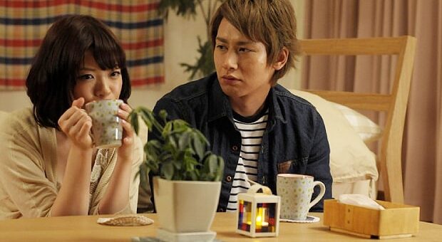 イケメン幼馴染とエッチする女