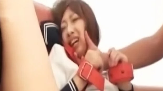 ローターでお仕置きするドS男