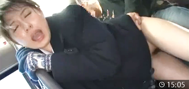 バスでレイプされるJK