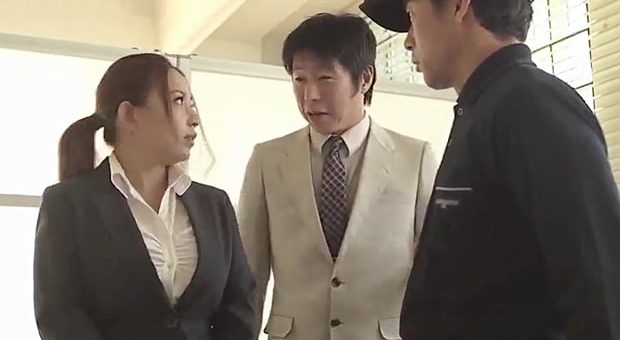 調教される人妻