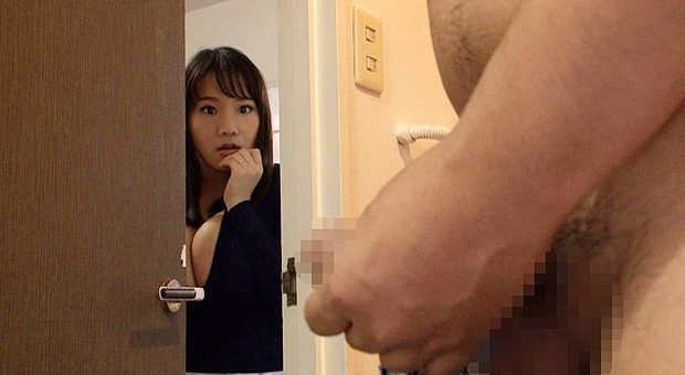 義息を逆夜這いする巨乳人妻