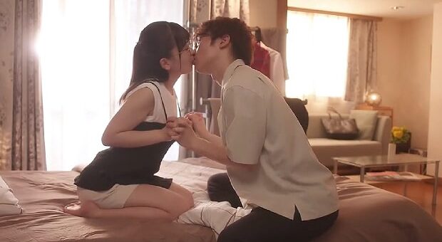 交際したてのラブラブカップルの初エッチ