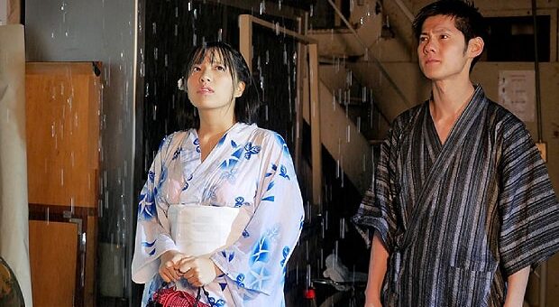 幼馴染とラブホで中出しで初体験するJK