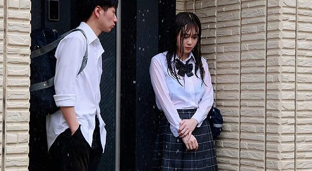 嫌いな男友達に犯される巨乳JK