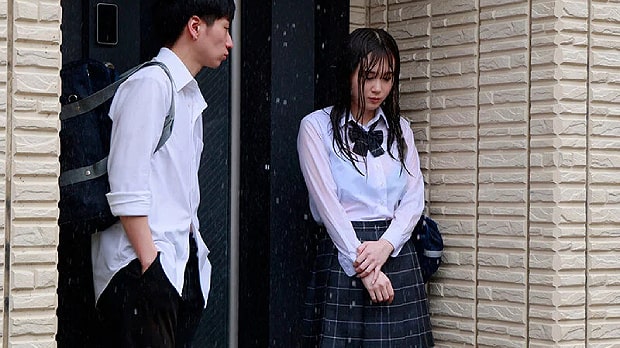 嫌いな男友達に犯される巨乳JK