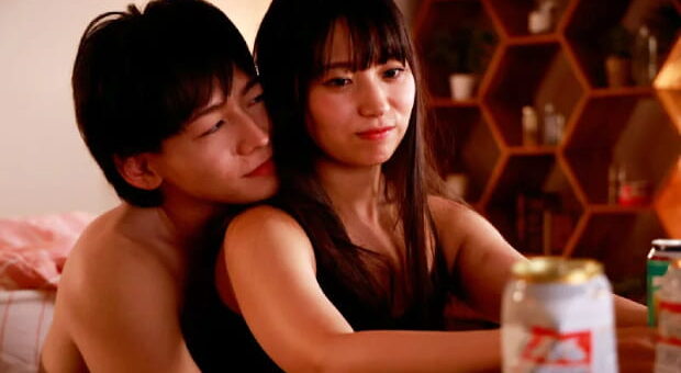 イケメンのセフレとエッチする美少女