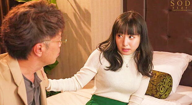 お天気キャスターにSEX強要するパワハラ中年プロデューサー