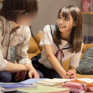 家庭教師を誘惑し中出しエッチするJK