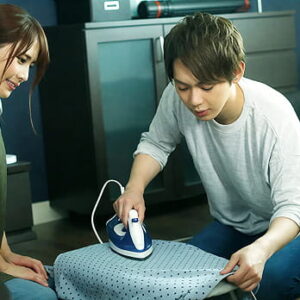 イケメン脚本家に告られる美人家政婦